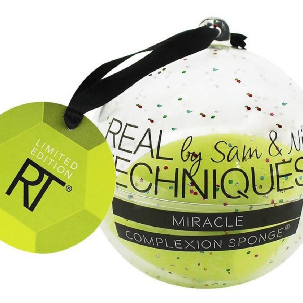 2 Real techniques beauty blender New in packaging